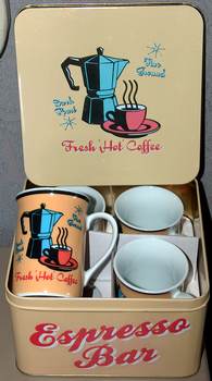 Boite métal 4 mugs - 17.99€